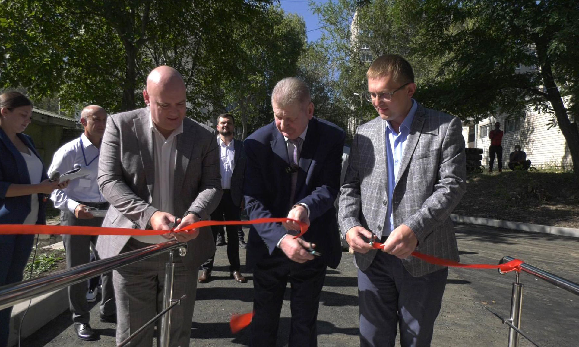 В  Брянке Луганской Народной Республики открыт многофункциональный центр