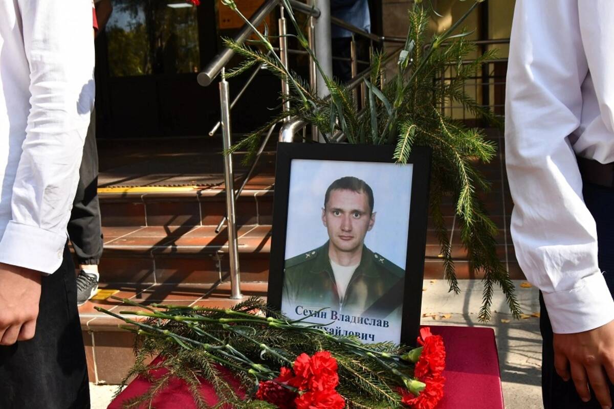 Легкоатлетический кросс памяти героя прошел в Брянске (6+)