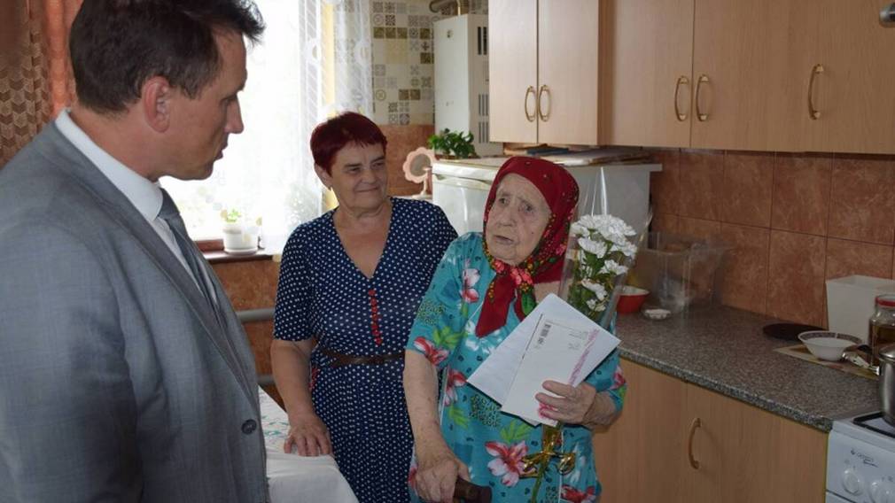 Жительница Климовского района отметила 100-летний юбилей