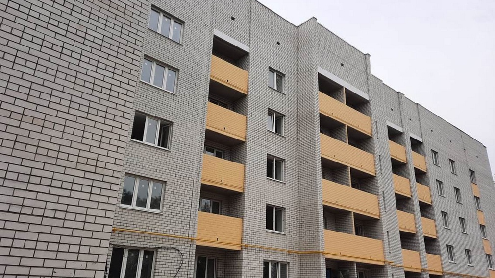 На Брянщине продолжается переселение граждан из аварийного жилья
