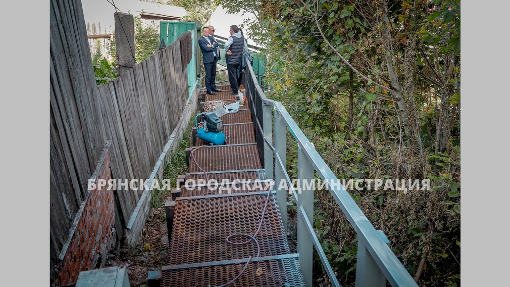 В Брянске успешно ввели в эксплуатацию 52-метровую лестницу