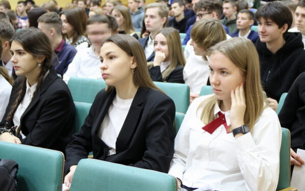В БГТУ состоялся первый региональный профориентационный форум