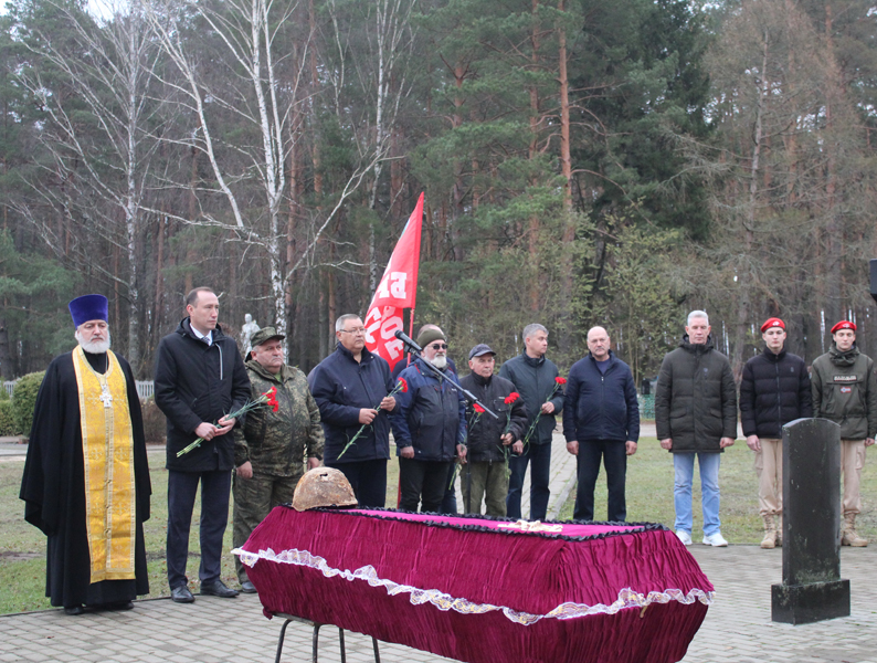 В Жуковке перезахоронили воинов Великой Отечественной войны