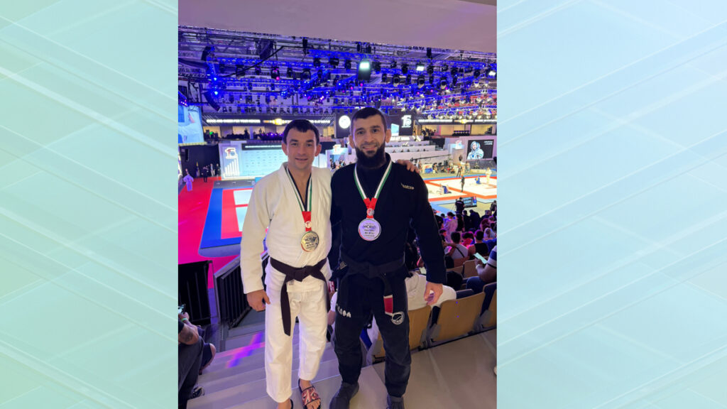 Брянцы Вячеслав Кобец и Загид Багаутдинов на чемпионате мира по Джиу-джитсу взяли серебро