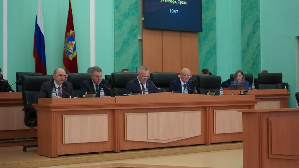 Губернатор Александр Богомаз прокомментировал в соцсети  главный финансовый документ Брянщины