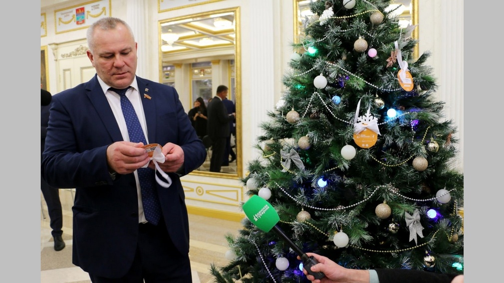 Новогоднюю мечту первоклассника с Донбасса исполнит Валентин Суббот
