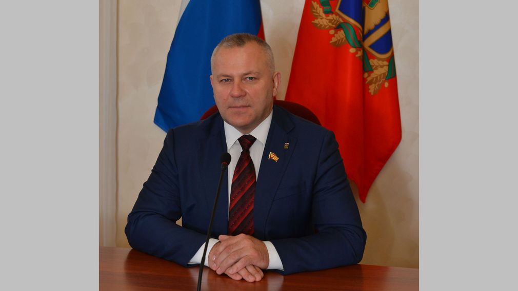 Мнение о прямой линии президента высказал  спикер Брянской облдумы Валентин Суббот