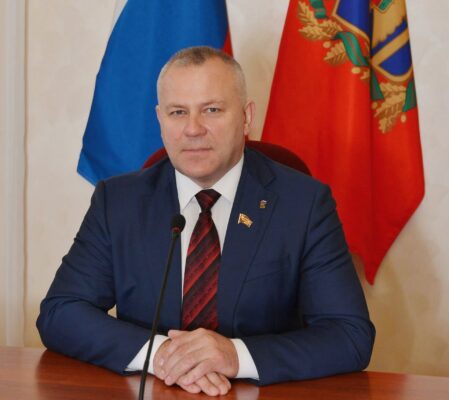 О важности законодательной поддержки участников СВО и их семей рассказал Валентин Суббот