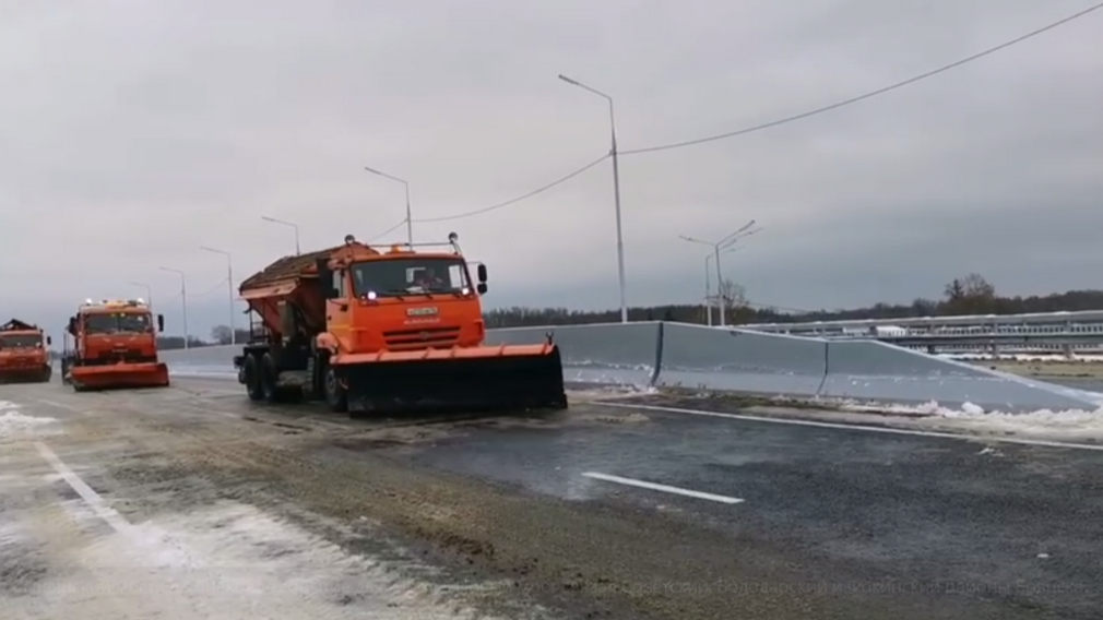 В Брянске открыли для движения Славянский мост