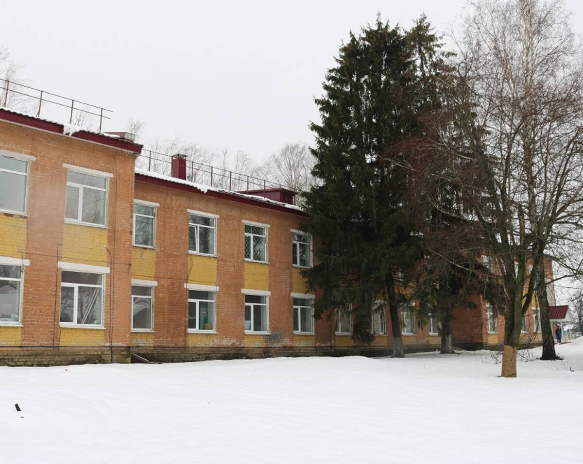 Близится к завершению капитальный ремонт второго корпуса поликлиники Комаричской ЦРБ