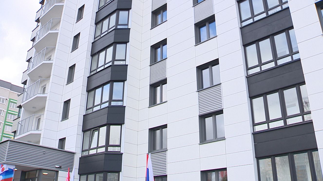 Строительство домов для детей-сирот на Брянщине продолжается