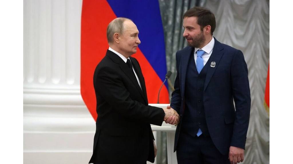 Премии Президента удостоен наш земляк иконописец Алексей Крюков