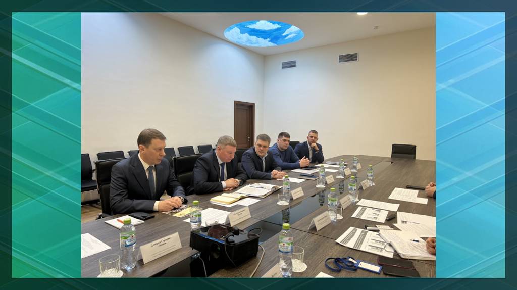 5, 5 километра освещения установили на брянских трассах в прошлом году