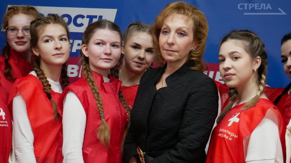 «Диалог на равных» с волонтерами-медиками в Брянске провела  главврач московской больницы № 52 Марьяна Лысенко