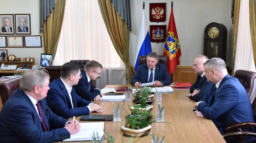 Программу по привлечению кадров на местные предприятия разработают на Брянщине