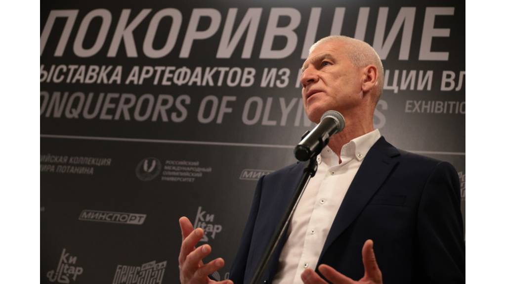 Матыцин открыл в Казани олимпийскую выставку президента «Норникеля» Потанина
