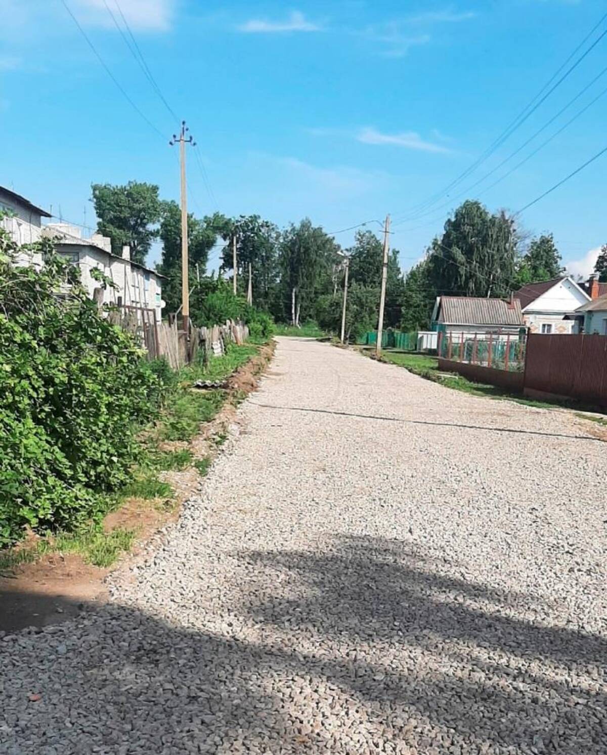 Начался ремонт автодороги по улице Победы в Комаричах