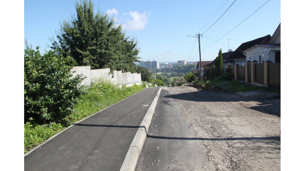К концу июля в Брянске отремонтируют дорогу по переулку 1-му Городищенскому