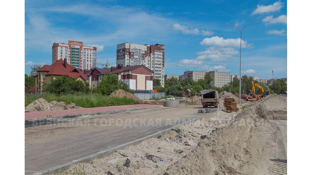 Строительство улицы Ильи Иванова в Брянске – на завершающем этапе
