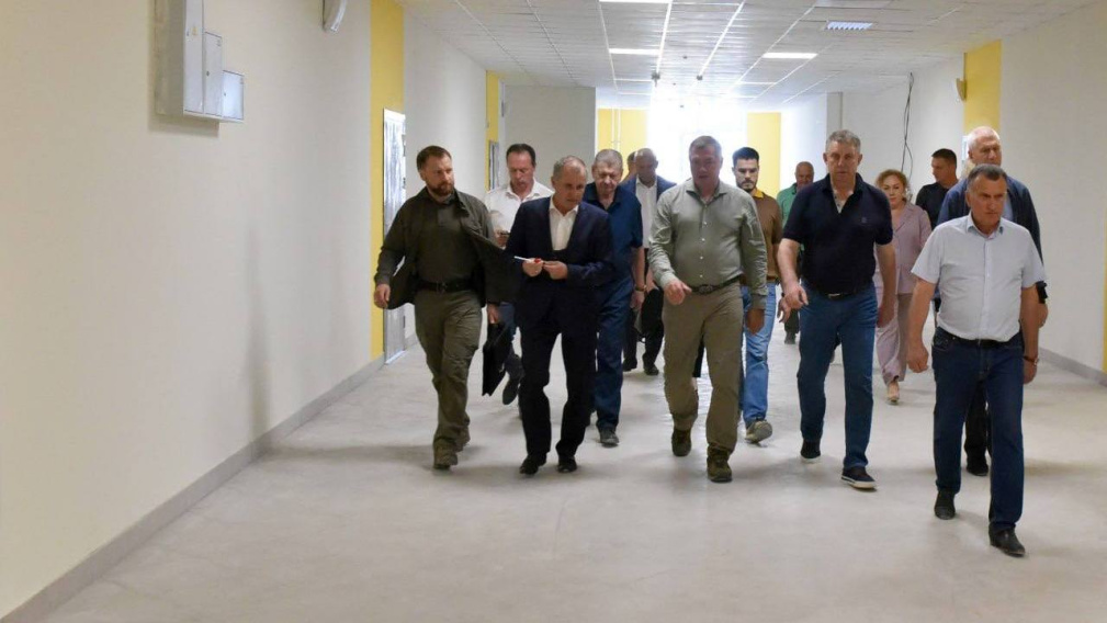 Александр Богомаз: «Школа в микрорайоне по Флотской по соотношению цена-качество — одна из лучших в России!»