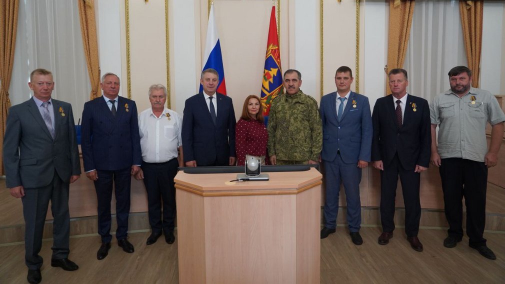 Брянскую область посетил заместитель Министра обороны РФ генерал-полковник Юнус-Бек Евкуров