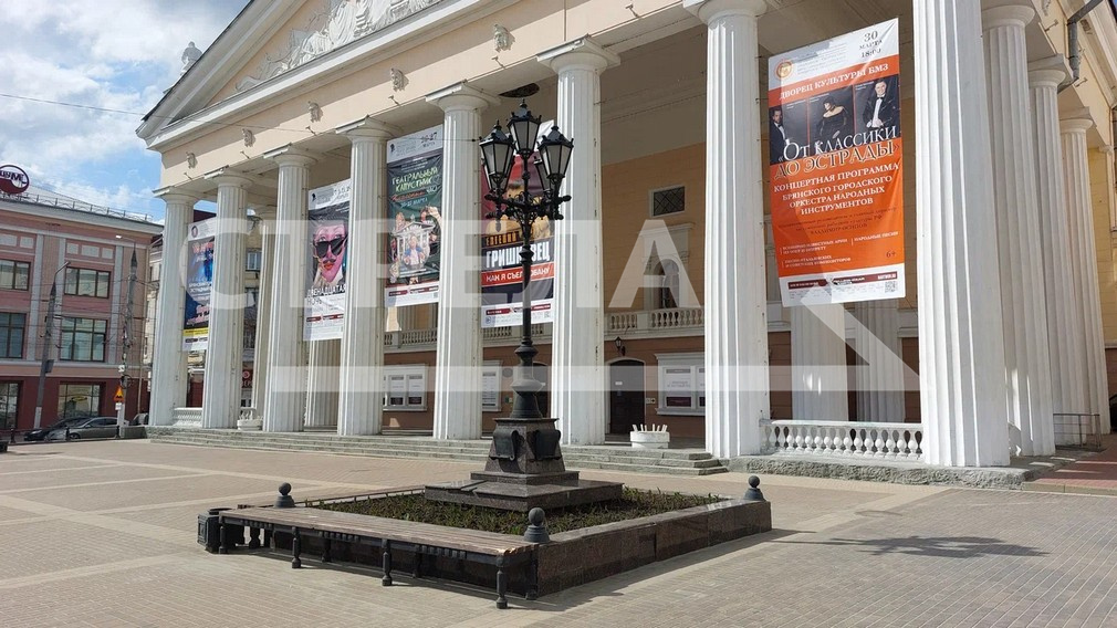 В рамках проекта «Театральная суббота» в Брянском театре драмы прошел первый спектакль (16+)