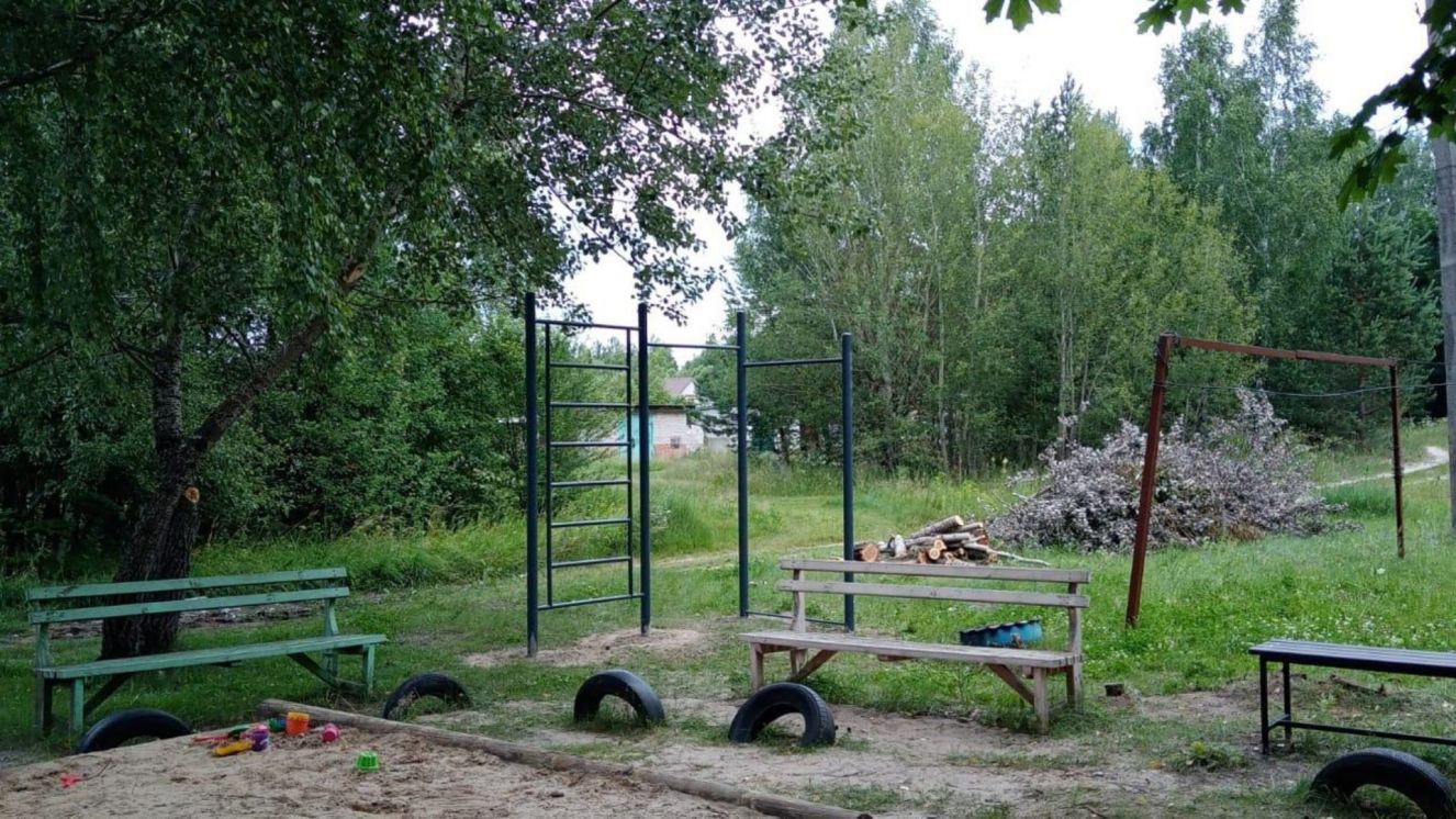 Двор благоустроили в брянской Злынке