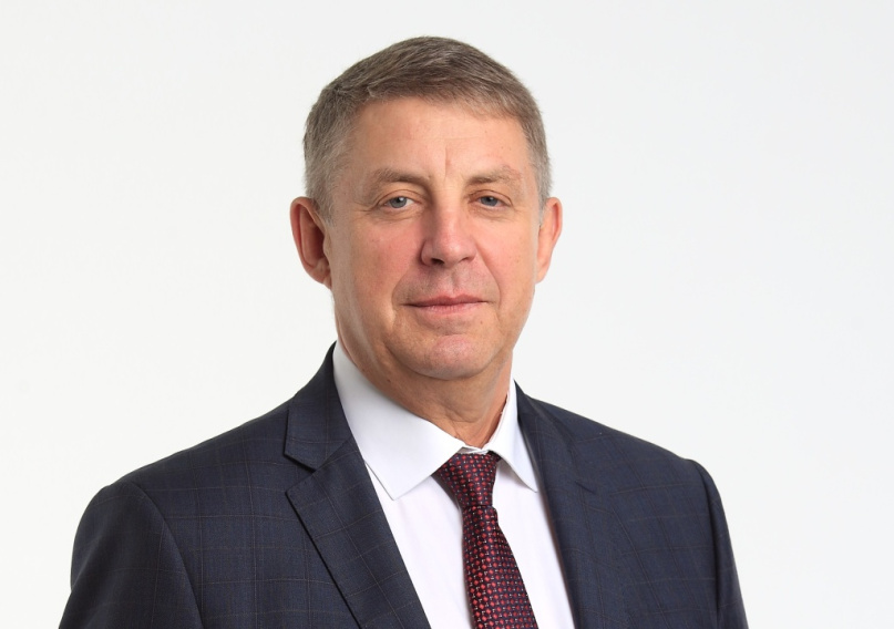 Президента России Владимира Путина с днем рождения поздравил брянский губернатор Александр Богомаз