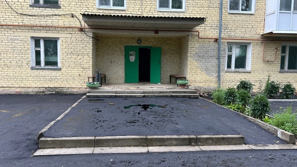В брянской Дубровке завершено благоустройство дворовых территорий