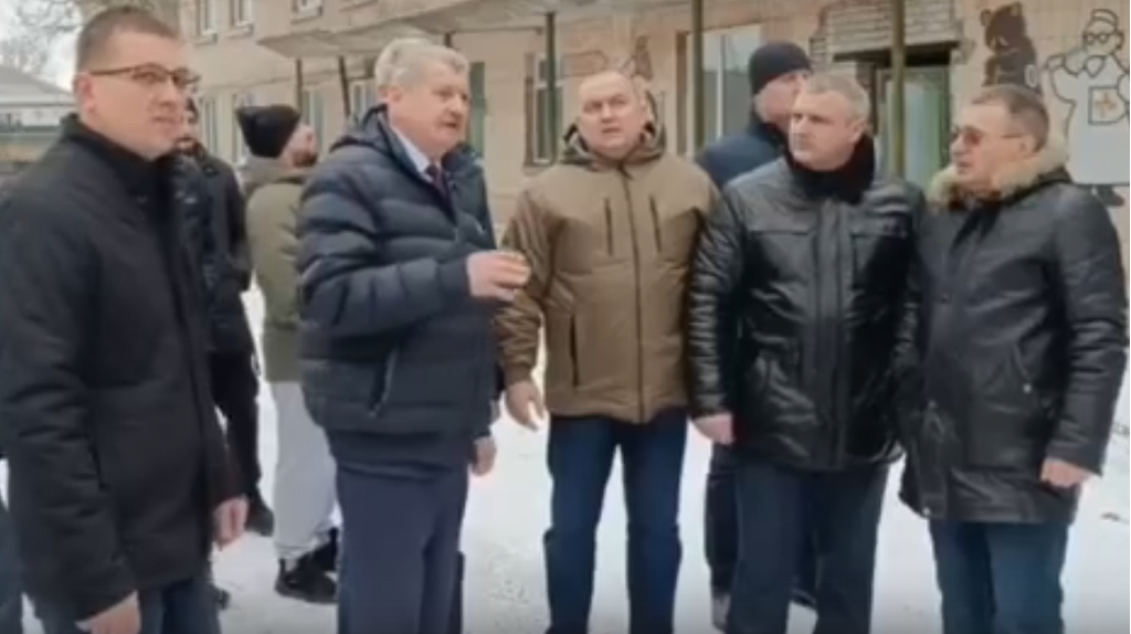 Брянские специалисты продолжат восстанавливать луганскую Брянку в следующем году