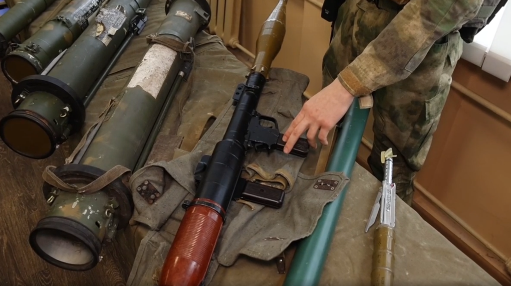 Военно-патриотический центр «Рубеж 32» открыл в Клинцах интерактивную выставку