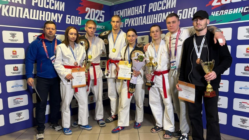 Победу на чемпионате России по рукопашному бою одержали брянские спортсмены