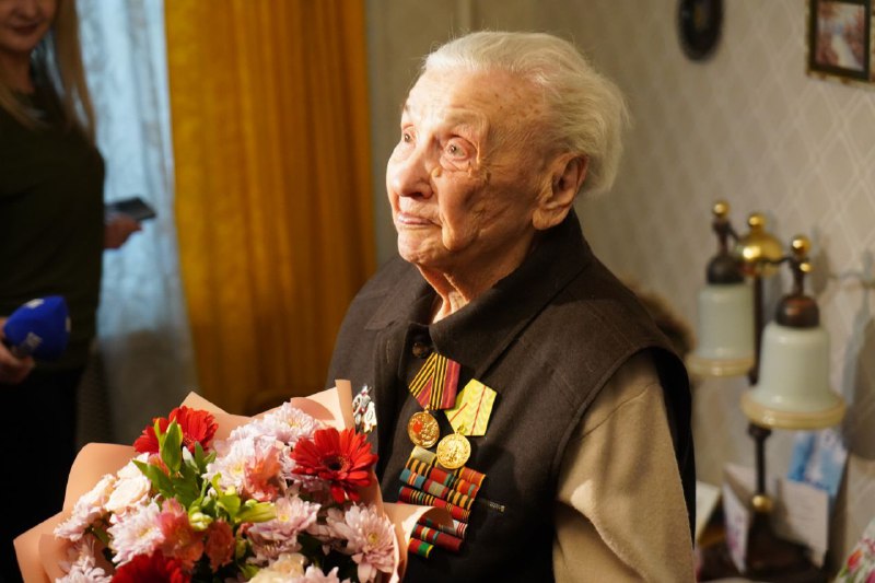 Брянской партизанке вручили медаль «80 лет Победы в Великой Отечественной войне 1941–1945 годов»