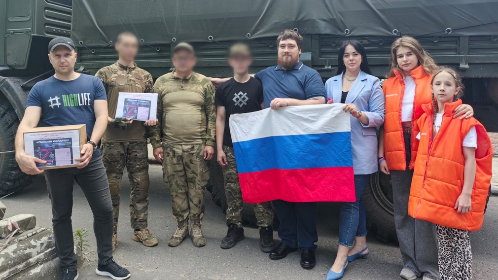 Очередную партию гумпомощи бойцам СВО отправили брянские священнослужители и волонтеры