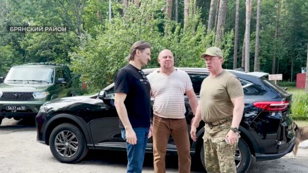 Командир «БАРС-Брянск» поблагодарил Эдгара Запашного за внимание к отряду