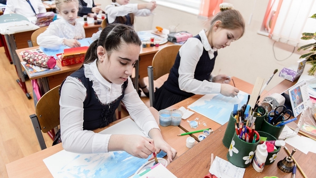 В Погаре состоялась акция «Рисунок для солдата»