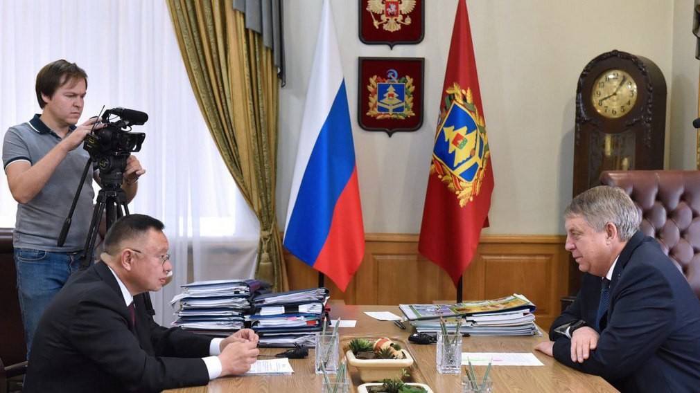 Министр строительства и ЖКХ Ирек Файзуллин посетил Брянскую область