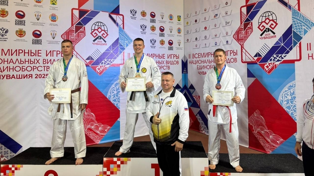 Звание чемпиона мира завоевали брянские каратисты