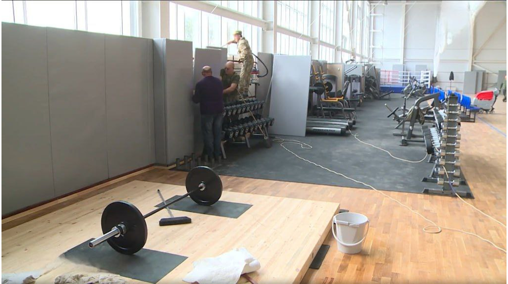 Строительство двух спорткомплексов с бассейнами завершается на Брянщине