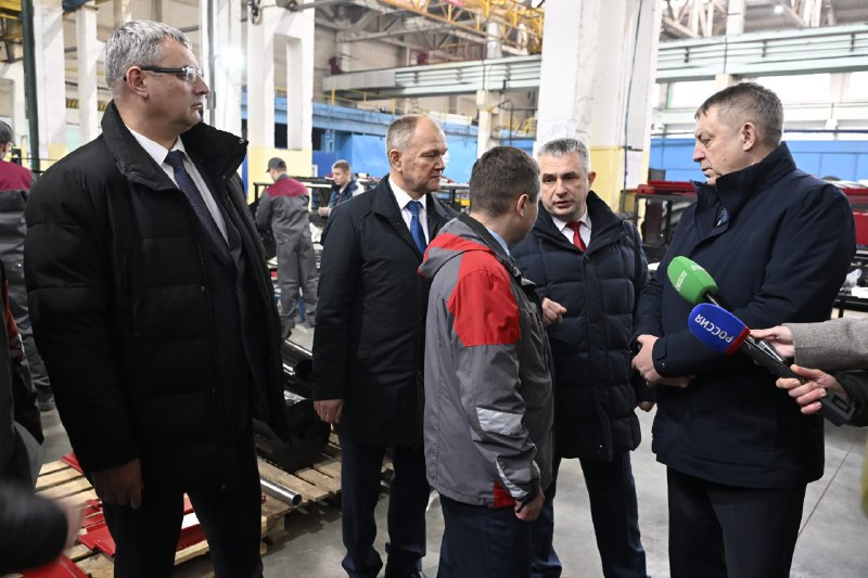 Основа экономики — работа промышленности