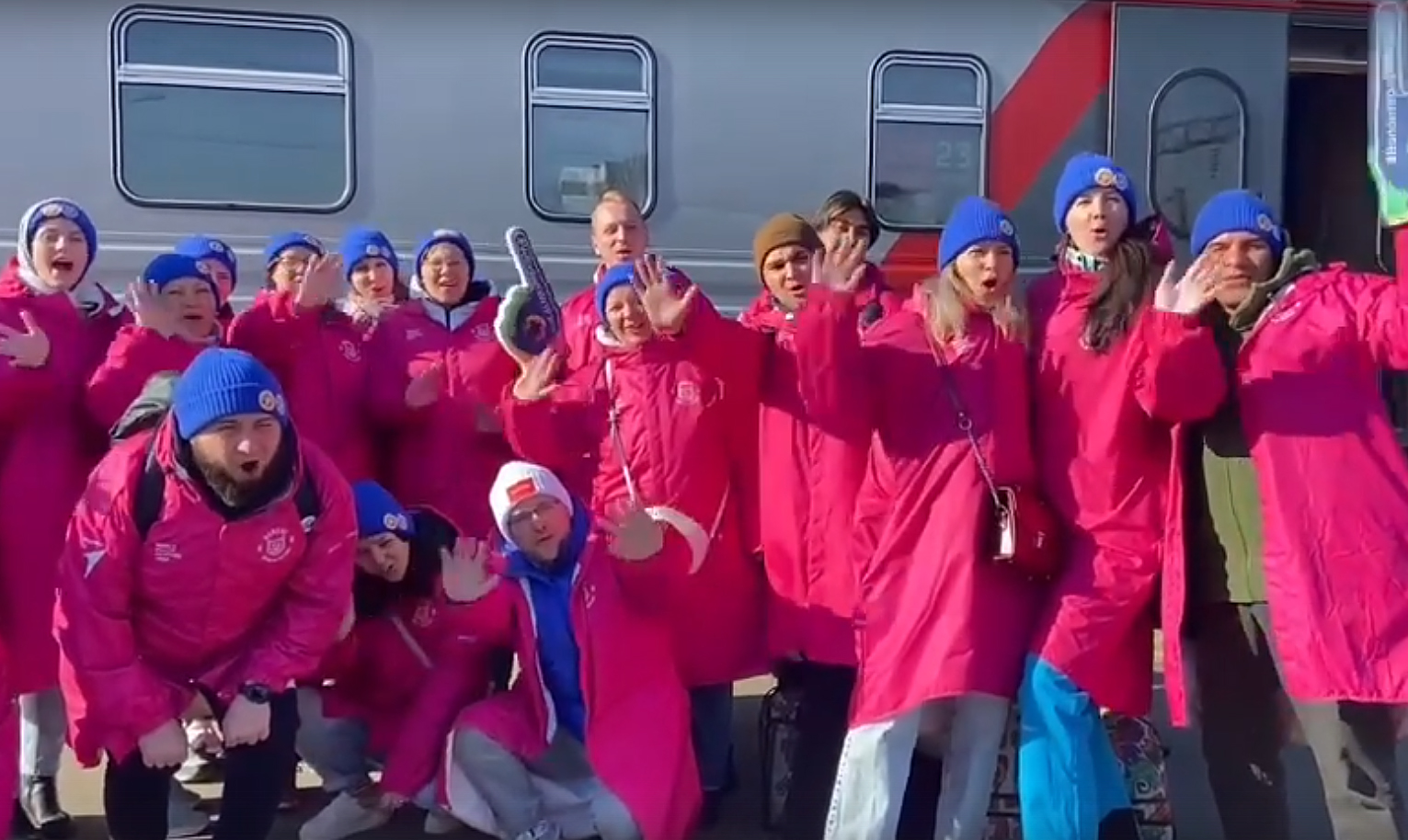 Брянских волонтеров поздравили с Днем добровольца