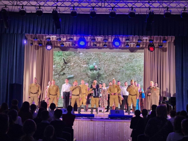 На сцене Брянского областного колледжа искусств состоялась концертная программа