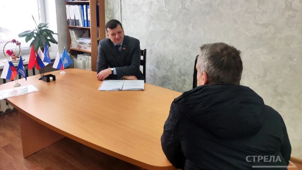 В Погаре единороссы проводят Неделю приемов граждан по вопросам социальной поддержки