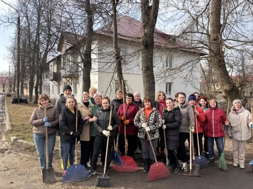 4140 человек приняли участие в первом общегородском субботнике