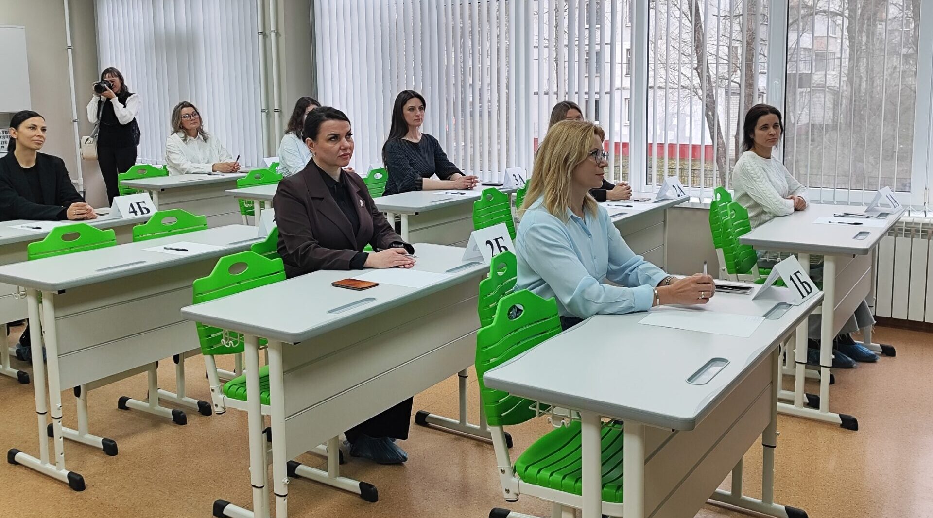 В Брянске прошла Всероссийская акция «Сдаем вместе. День сдачи ЕГЭ родителями»