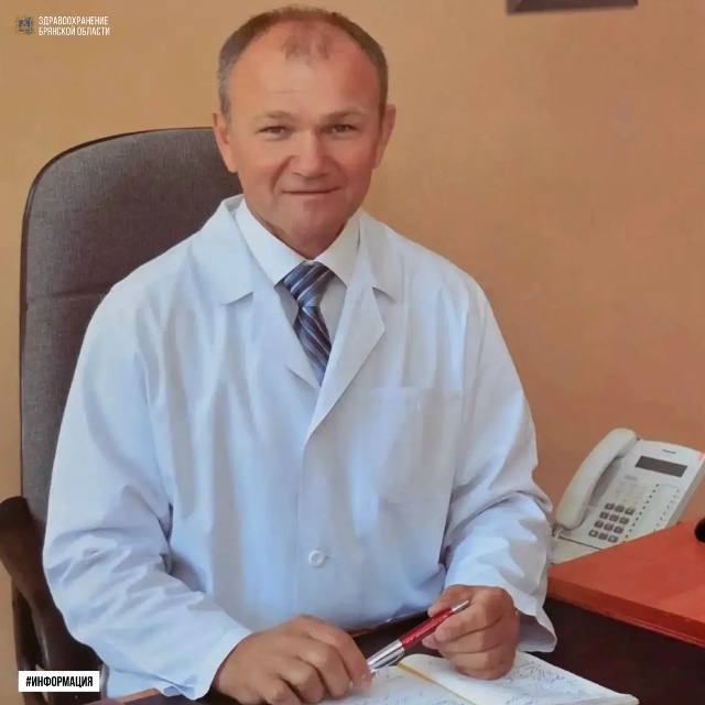 Депутат Николай Щеглов поздравил работников здравоохранения с профессиональным праздником