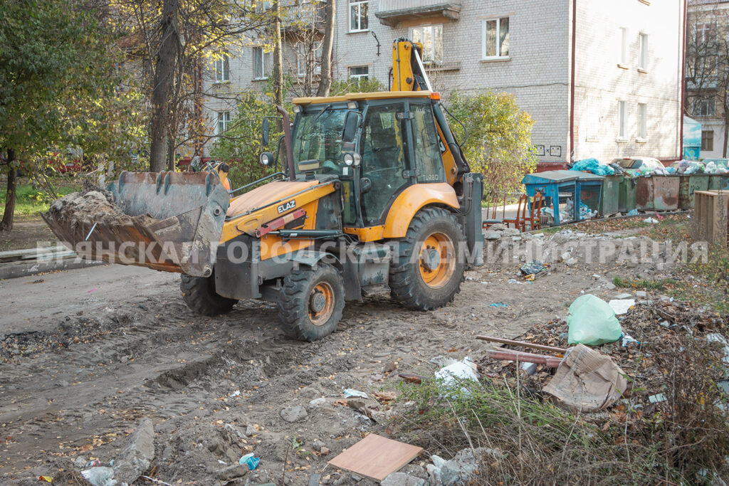 До конца года в брянских дворах установят более 60 новых контейнерных площадок